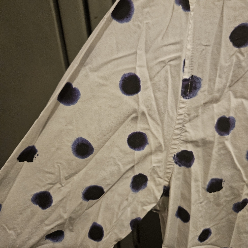 Mens H&M Polka Dot Button Up Shirt in Navy/White Size Medium - Picture 3 of 5